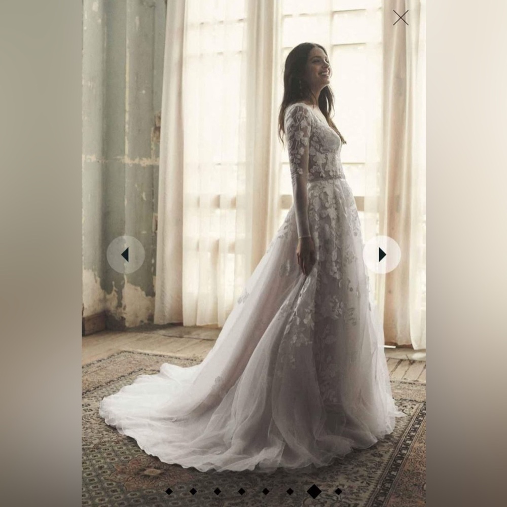 brand new wedding dress